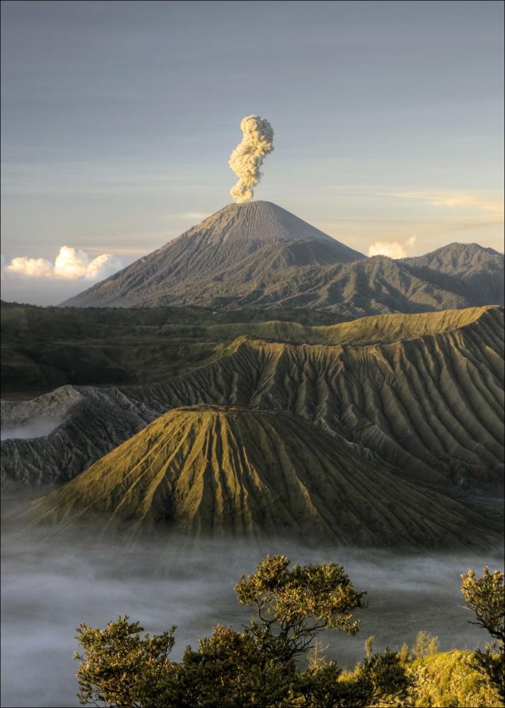 Green volcano Įrašai