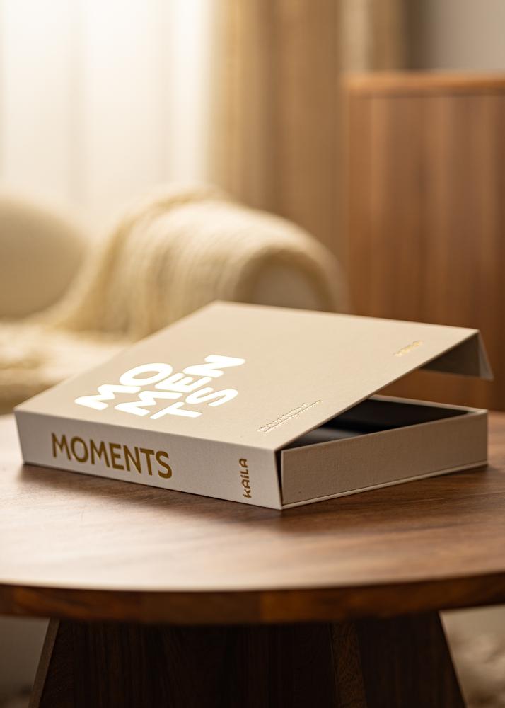 KAILA MOMENTS Creme - Coffee Table Photo Album (60 Juodi Puslapiai / 30 lapų)