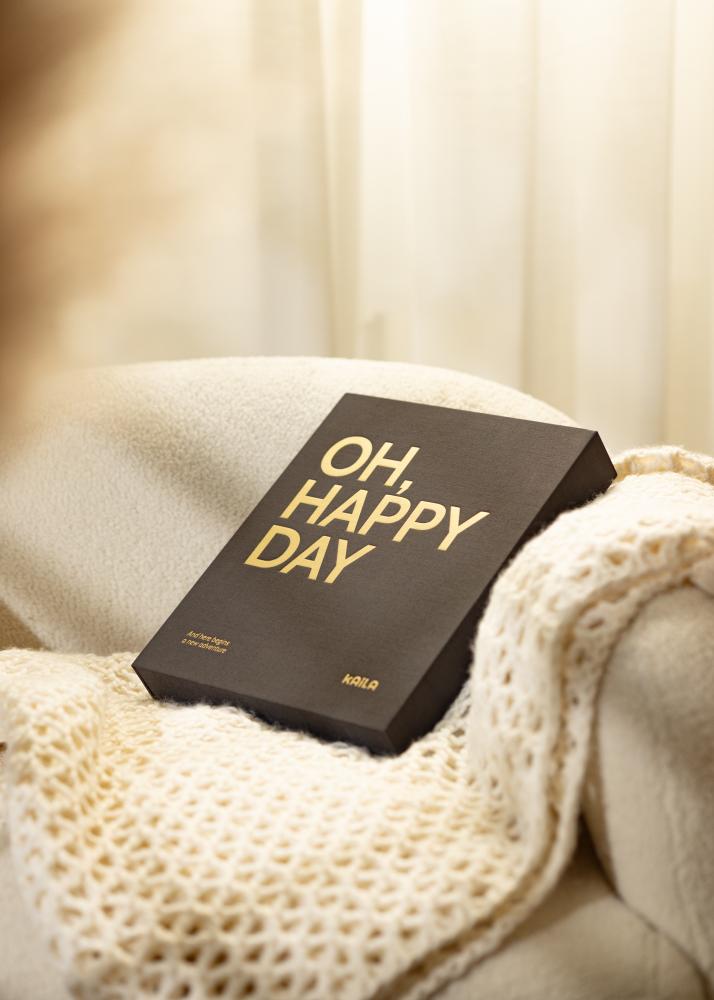 KAILA OH HAPPY DAY Black - Coffee Table Photo Album (60 Juodi Puslapiai)