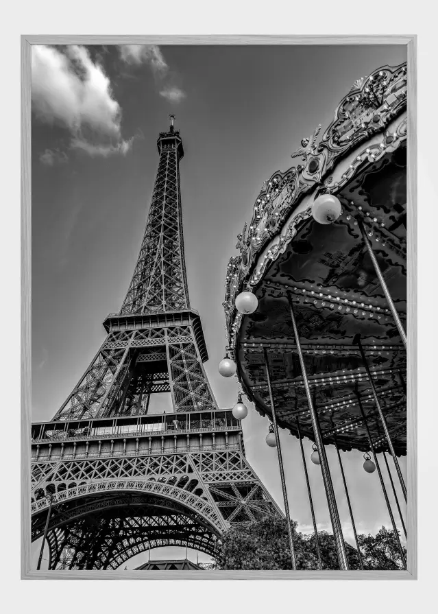 Merry-Go-Round at the Eiffel Tower Įrašai